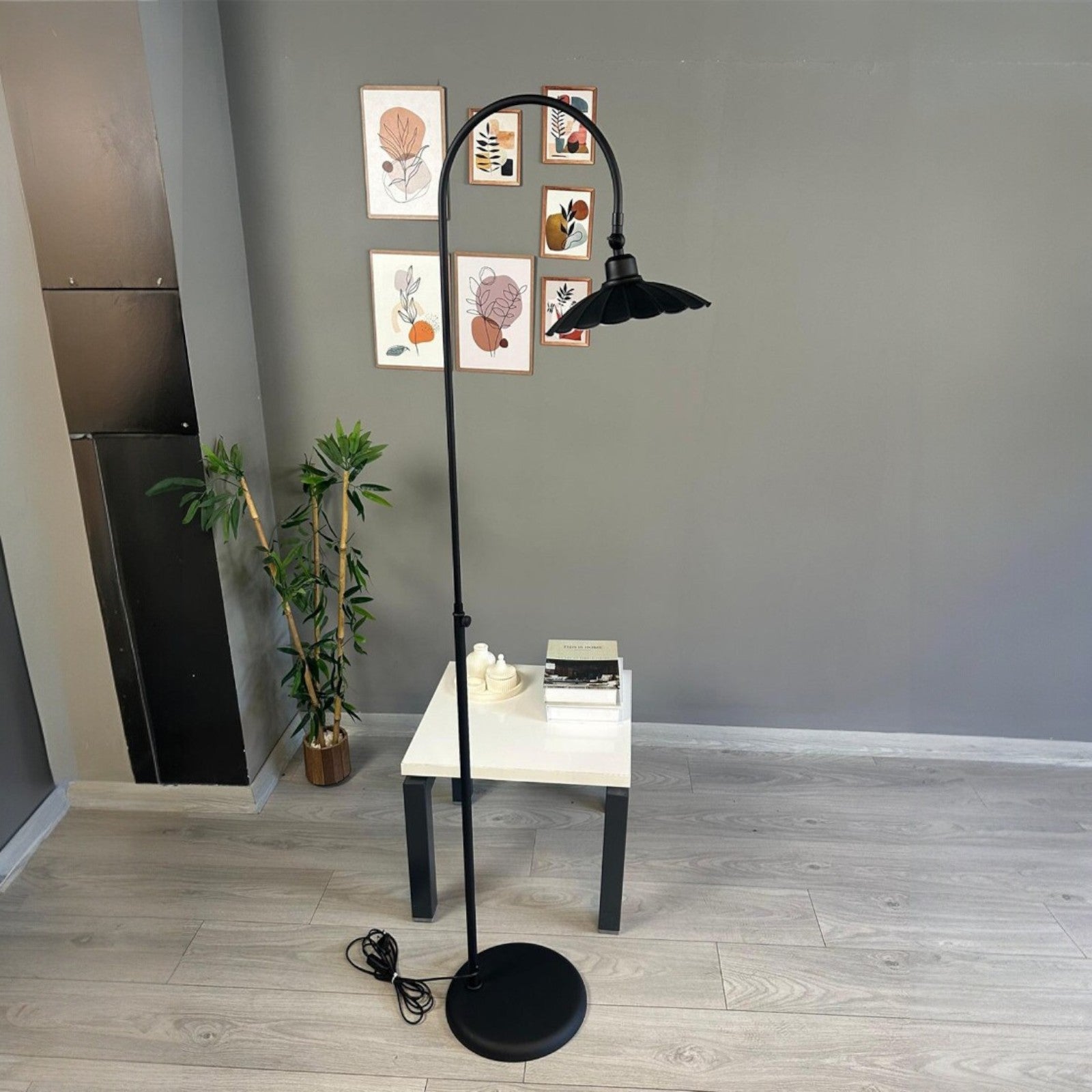 Stehlampe Varel Bewegender Ufo Kopf Moderne Dekorative Metall Stehlampe